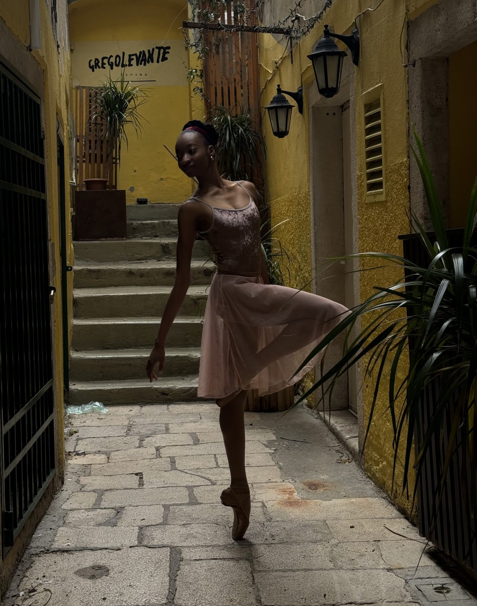 NiciaJohn, Black Ballerina, Split Croatia 1